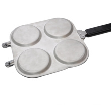 Aluminum die casting flipping omelet pan